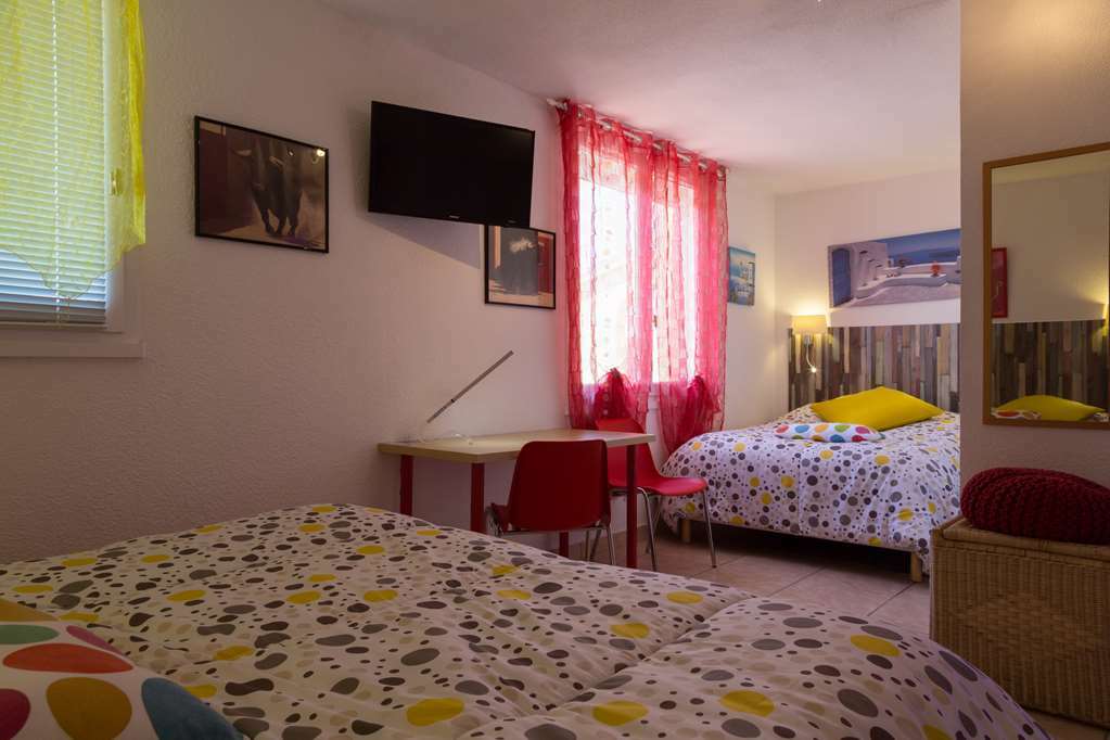 Logis Hotel Corintel Bordeaux Est Tresses Facilități foto
