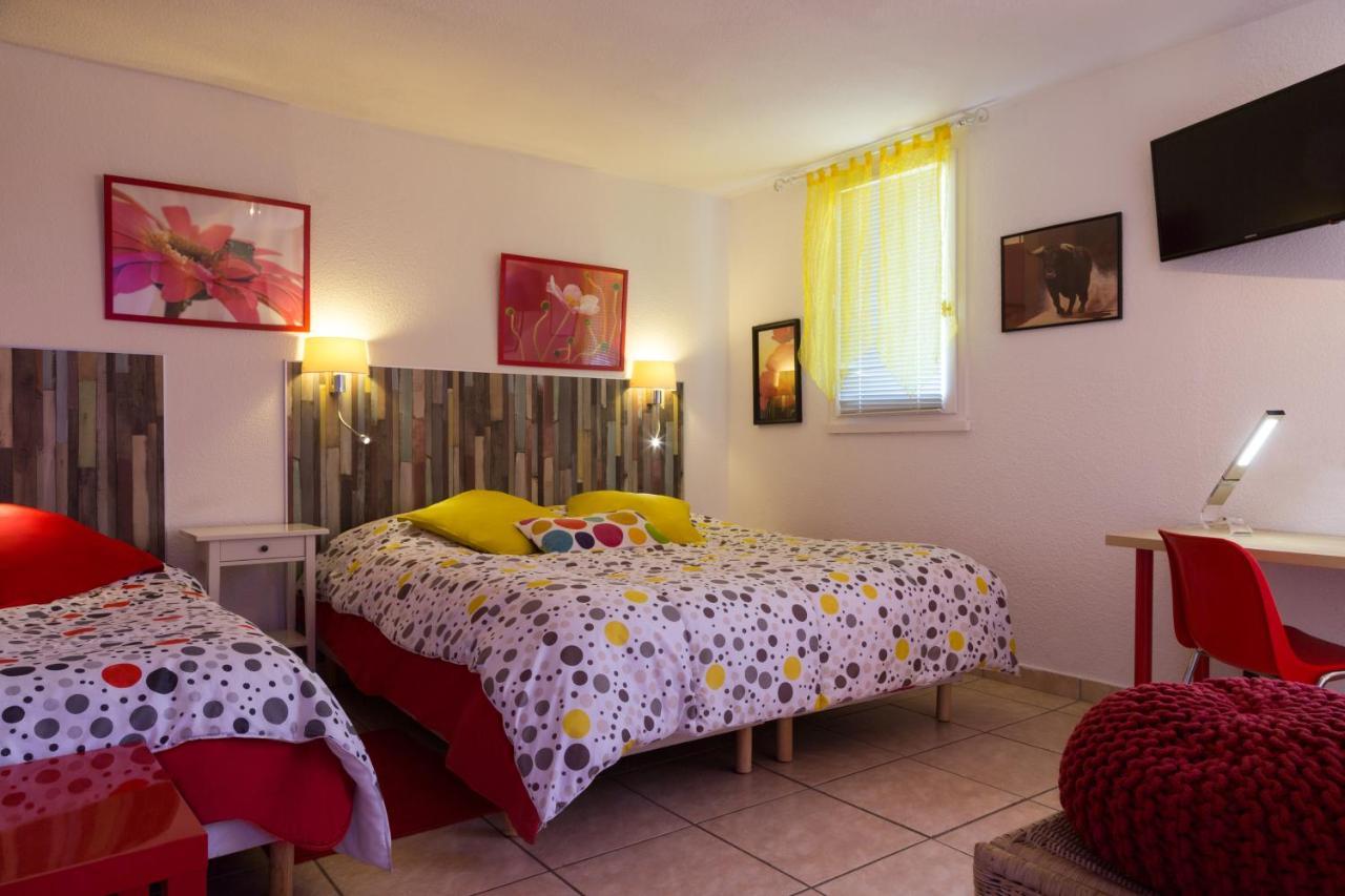 Logis Hotel Corintel Bordeaux Est Tresses Exterior foto